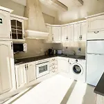 Skol 339 - 2-Bedroom Apartment In Edificio Skol Marbella